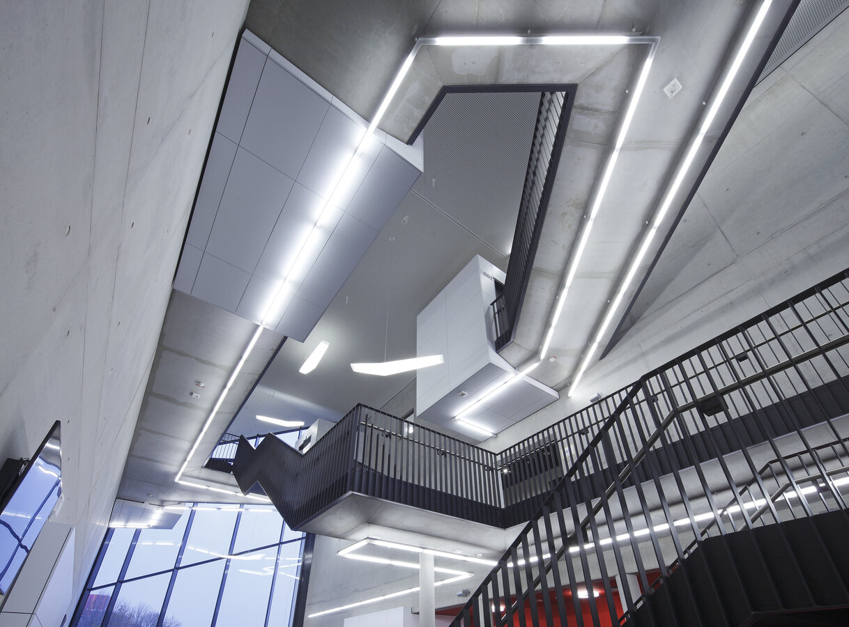 UDE Neubau Hörsaalzentrum UDE Neubau Hörsaalzentrum | Foyer