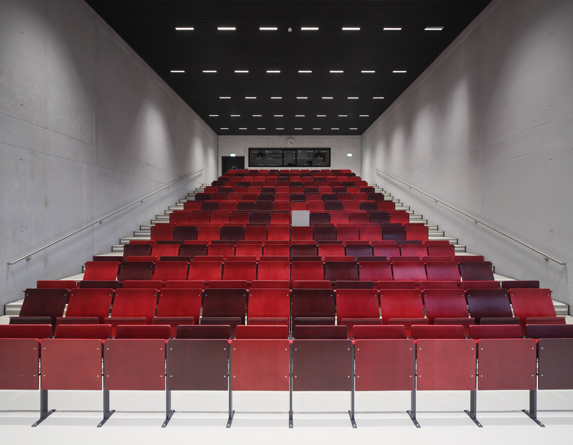 UDE Neubau Hörsaalzentrum UDE Neubau Hörsaalzentrum | Kleiner Hörsaal
