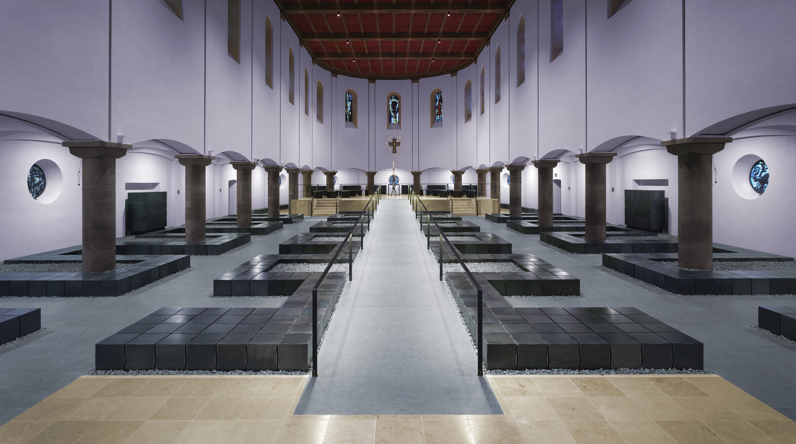 Kolumbarium St. Pius Kolumbarium St. Pius | Innenraum Ansicht Eingang